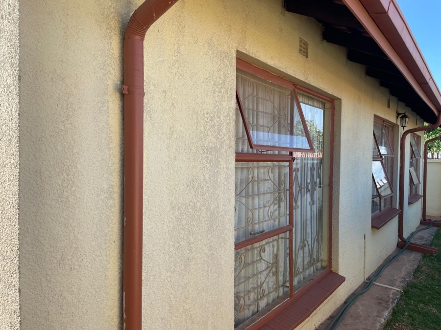 3 Bedroom Property for Sale in Tlhabane West North West